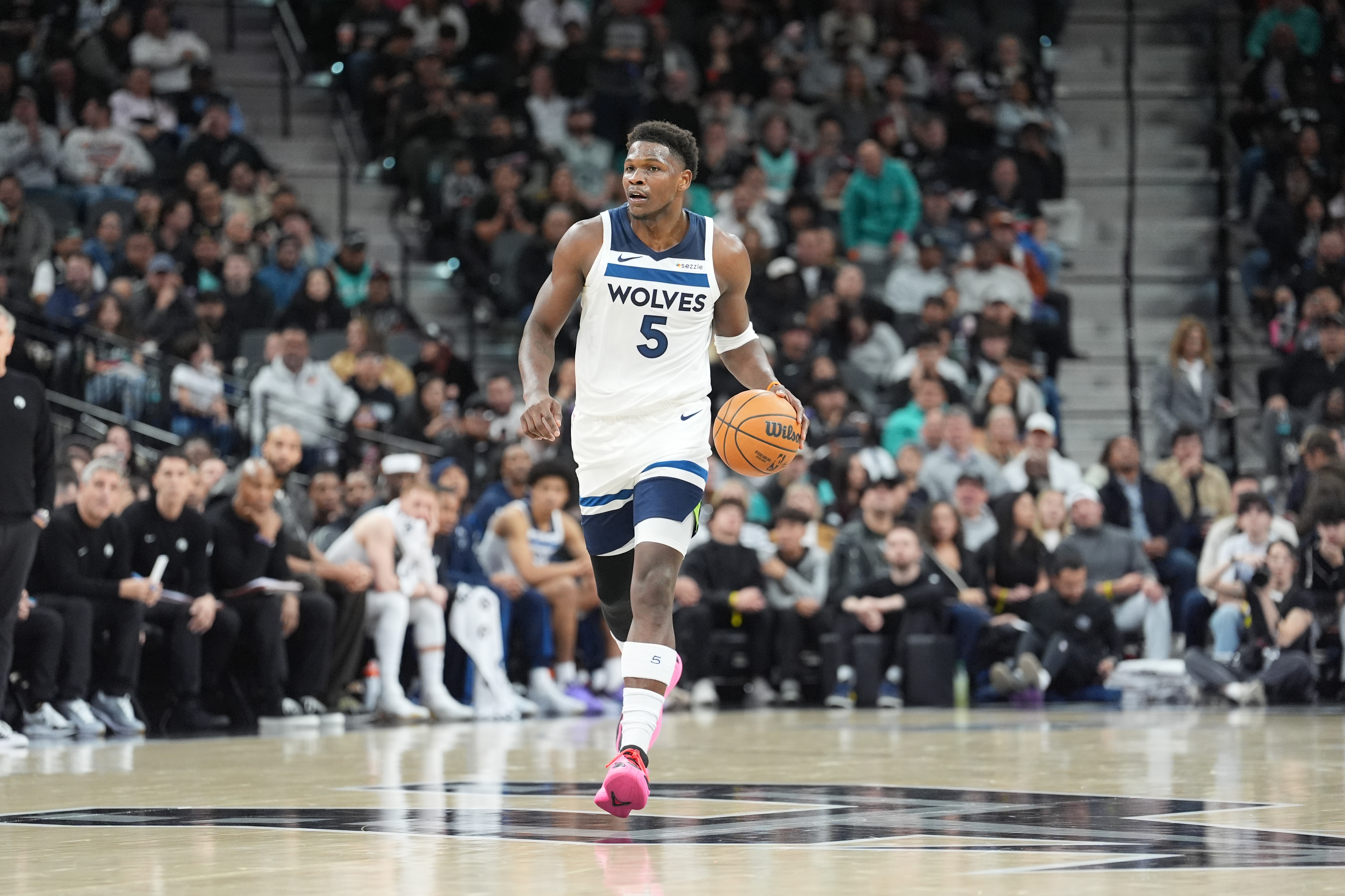 英超直播-五连败！爱德华兹：我们不能以疲劳为借口 本该在场去全力以赴